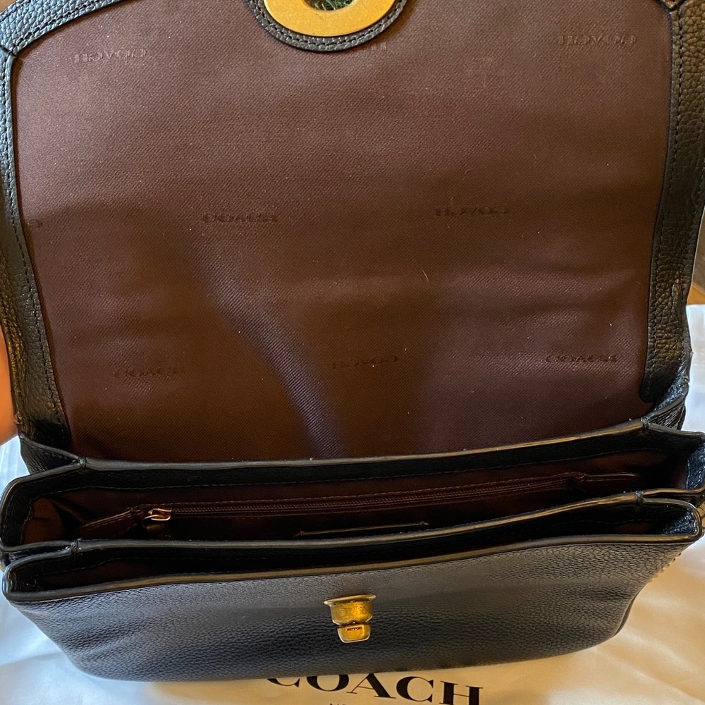 Coach Cassie Bag with Gold Chain - Picture 3 of 11